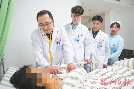 仁心仁术敬佑生命 用心用情守护健康