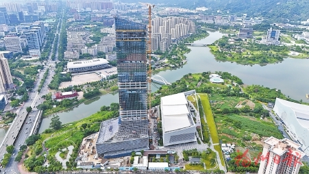 先锋擎旗筑高地 铁军建功绽芳华
